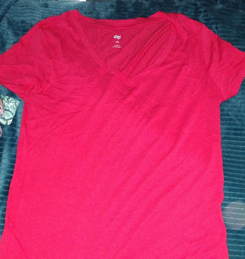 Super soft red v-neck tshirt